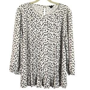M Ann Taylor Black White Print Long Sleeve Pleated Blouse Womens Size L Office